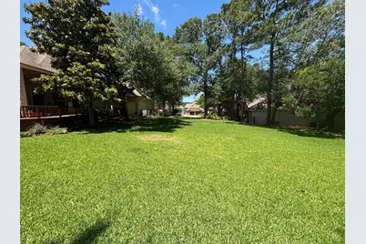 132 Winthrop Harbor Rd, Montgomery, TX 77356 - Photo 1