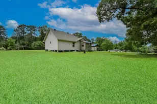 1023 Liberty Ave Ave, Livingston, TX 77351 - Photo 3