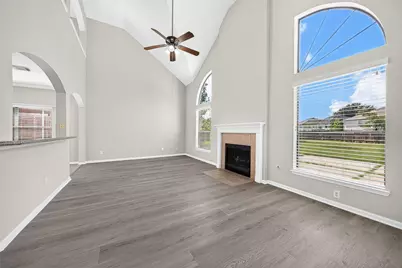 9306 Eaglewood Shadow Court, Houston, TX 77083 - Photo 29