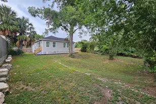 5715 Enid St, Houston, TX 77009 - Photo 47