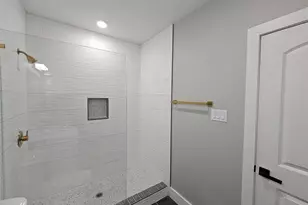 5715 Enid St, Houston, TX 77009 - Photo 29