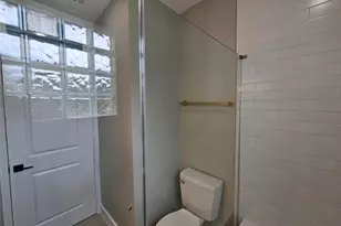 5715 Enid St, Houston, TX 77009 - Photo 37