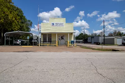 502 Mulcahy Street, Damon, TX 77430 - Photo 1