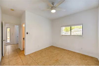 5701 Kiam Street #A, Houston, TX 77007 - Photo 7