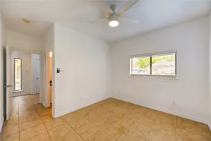 5701 Kiam St, Houston, TX 77007 - Photo 7