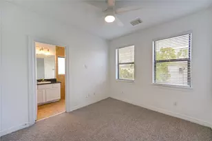 5701 Kiam St, Houston, TX 77007 - Photo 37