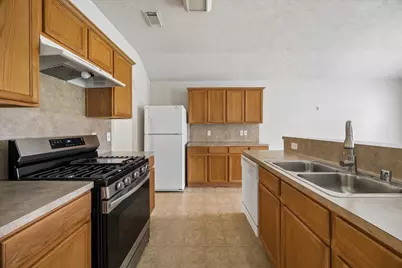 8022 Indian Desert Drive, Cypress, TX 77433 - Photo 7