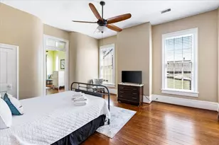 1427 Winnie St, Galveston, TX 77550 - Photo 35