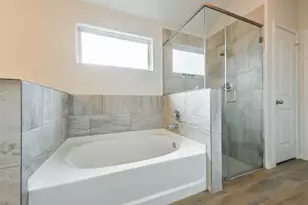 1242 Mariquita Ln, Rosharon, TX 77583 - Photo 9