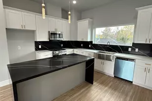 3101 Live Oak St, Houston, TX 77004 - Photo 3