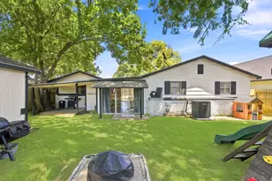10707 Hillside Dr, Montgomery, TX 77356 - Photo 17