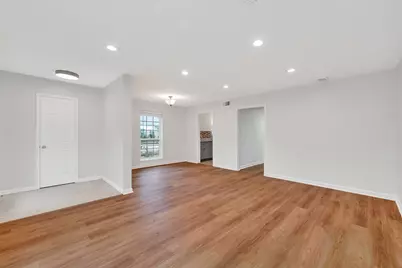 500 N Post Oak Lane, Houston, TX 77024 - Photo 5