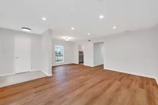 500 N Post Oak Ln, Houston, TX 77024 - Photo 5