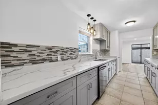500 N Post Oak Ln, Houston, TX 77024 - Photo 11