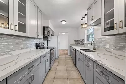 500 N Post Oak Lane, Houston, TX 77024 - Photo 17