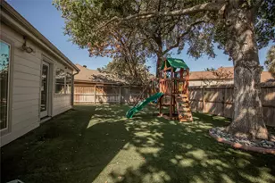 1627 Fall Valley Dr, Houston, TX 77077 - Photo 49