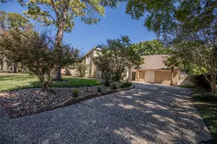 1627 Fall Valley Dr, Houston, TX 77077 - Photo 3