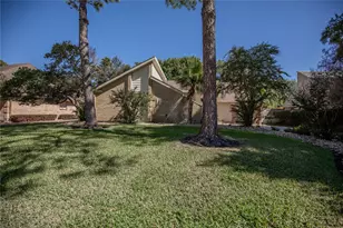 1627 Fall Valley Dr, Houston, TX 77077 - Photo 1