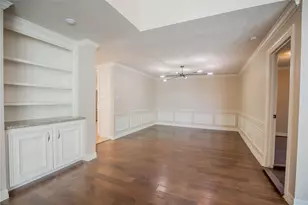 1627 Fall Valley Dr, Houston, TX 77077 - Photo 15