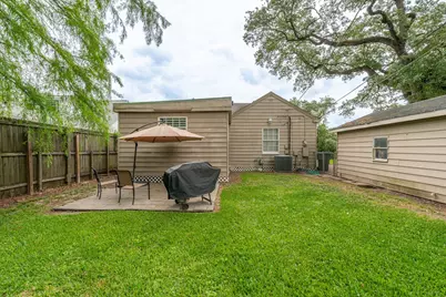 555 21st Street, Beaumont, TX 77706 - Photo 31