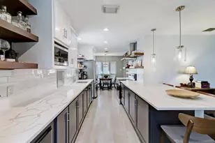 9738 Derrik Dr, Houston, TX 77080 - Photo 13