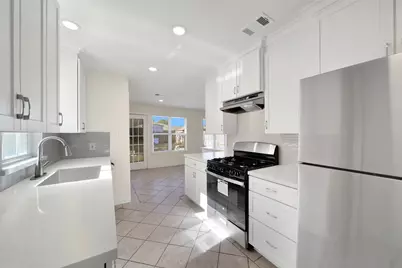 5303 Bay Pines Drive, Katy, TX 77449 - Photo 5