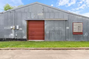 3320 Brooks Ave, Bay City, TX 77414 - Photo 47