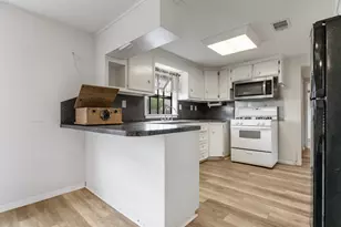 3320 Brooks Ave, Bay City, TX 77414 - Photo 17