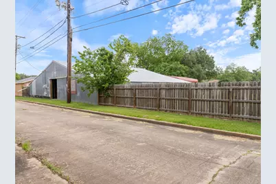 3320 Brooks Avenue, Bay City, TX 77414 - Photo 45