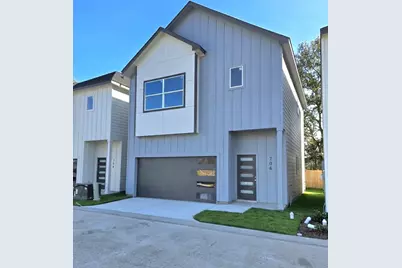 706 Savonna, Houston, TX 77076 - Photo 1