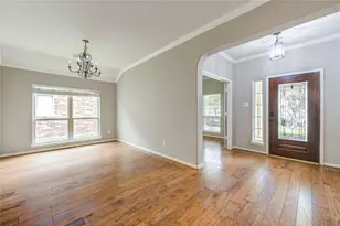 1018 Sierra Springs Ln, Spring, TX 77373 - Photo 5