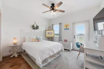 14204 Miramar Drive, Galveston, TX 77554 - Photo 17
