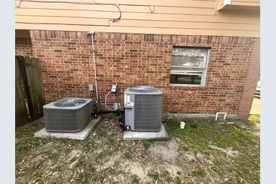 12002 Kleinmeadow Drive, Houston, TX 77066 - Photo 15