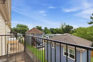 2202 Colorado St, Houston, TX 77007 - Photo 35