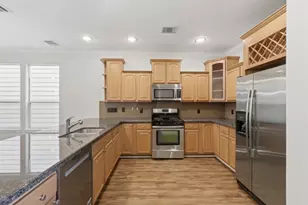 2202 Colorado St, Houston, TX 77007 - Photo 17