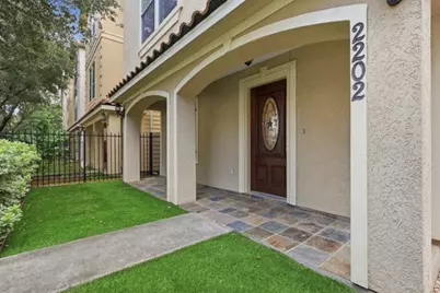 2202 Colorado Street, Houston, TX 77007 - Photo 3