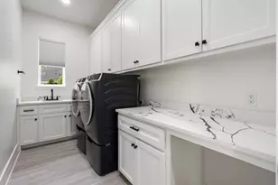 13095 Royal Hill Ct, Montgomery, TX 77316 - Photo 35