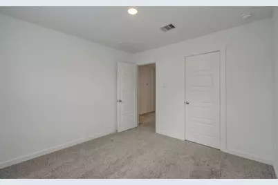12318 Churchill Downs Drive, Houston, TX 77047 - Photo 25