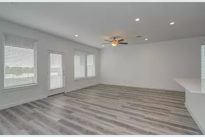 12318 Churchill Downs Drive, Houston, TX 77047 - Photo 15