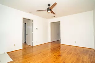 1737 Airline Dr, Houston, TX 77009 - Photo 9