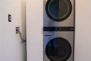 1737 Airline Dr, Houston, TX 77009 - Photo 15