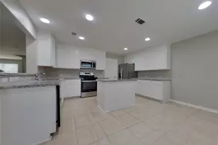 4738 Montclair Hill Ln, Fresno, TX 77545 - Photo 5