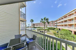 6300 Seawall Blvd, Galveston, TX 77551 - Photo 1