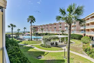 6300 Seawall Blvd, Galveston, TX 77551 - Photo 19