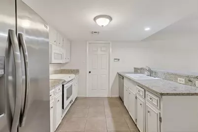 5302 Woodgate Drive, Corpus Christi, TX 78413 - Photo 15