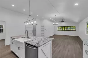 119 Memory Ln, Livingston, TX 77351 - Photo 5