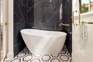 1514 31st St, Galveston, TX 77550 - Photo 29