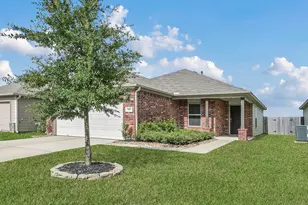 21011 Twining Rose Ln, Tomball, TX 77377 - Photo 1