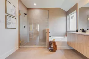 12502 Bestview Ct, Houston, TX 77047 - Photo 23