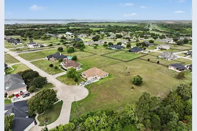 6435 Dow Reef Drive, Beach City, TX 77523 - Photo 3